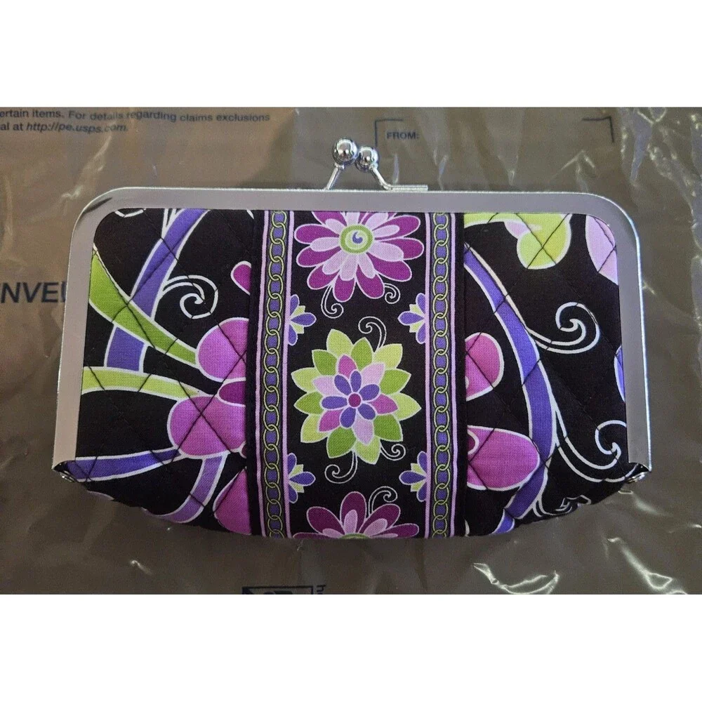 Vera Bradley VTG 2009 EUC Purple Punch Pattern Cosmetic/Make-up Bag